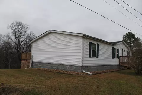 1032 Tiger Dr, Goodview, VA 24095 photo 5