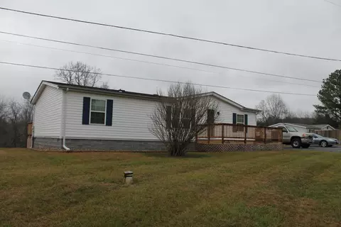 1032 Tiger Dr, Goodview, VA 24095 photo 3