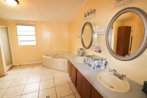 3572 Spradlin Rd, Goodview, VA 24095 photo 6