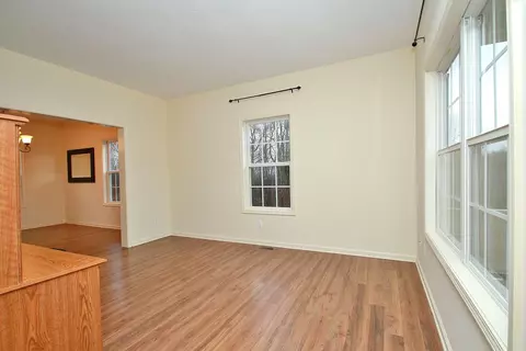 27 Potter Dr, Penhook, VA 24137 photo 7