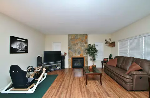 27 Potter Dr, Penhook, VA 24137 photo 4