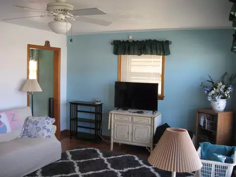 137 Frontier Rd NE, Roanoke, VA 24012 photo 3