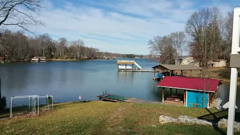 305 Locust Ln, Penhook, VA 24137 photo 11