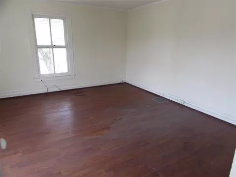 604 W Main St, Covington, VA 24426 photo 10