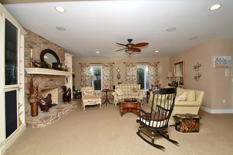 123 Windtree Pointe Dr, Moneta, VA 24121 photo 90