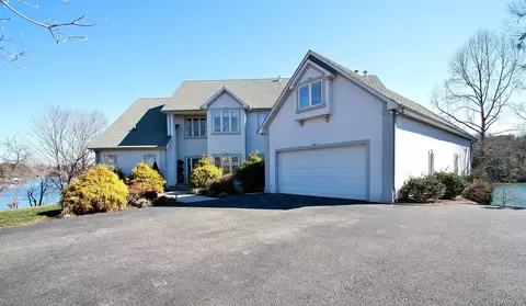 123 Windtree Pointe Dr, Moneta, VA 24121 photo 7
