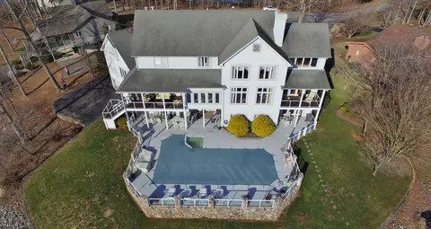 123 Windtree Pointe Dr, Moneta, VA 24121 photo 150