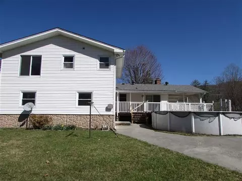 118 Cliffview Dr, Covington, VA 24426 photo 3