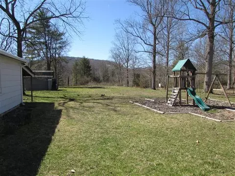 118 Cliffview Dr, Covington, VA 24426 photo 6