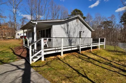2750 Sandy Level Rd, Goodview, VA 24095 photo 5