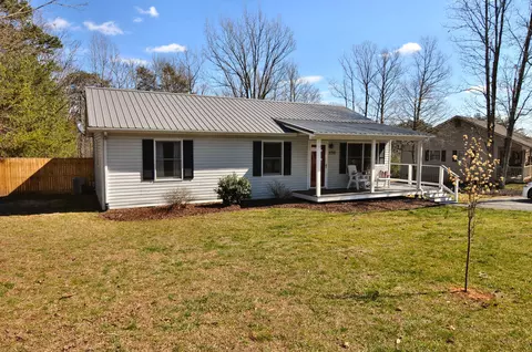 2750 Sandy Level Rd, Goodview, VA 24095 photo 2