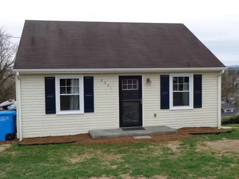 2301 Moir St NE, Roanoke, VA 24012 photo 1