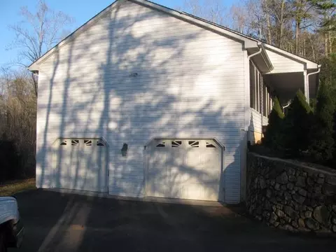 103 Edgewater Ct, Goodview, VA 24095 photo 12