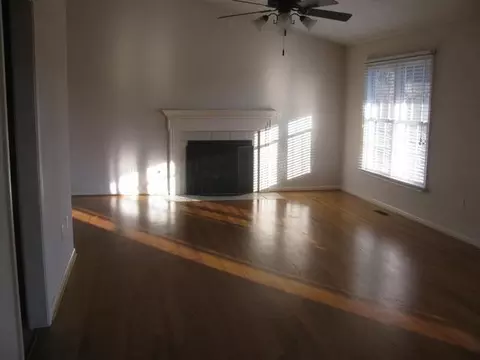 103 Edgewater Ct, Goodview, VA 24095 photo 2