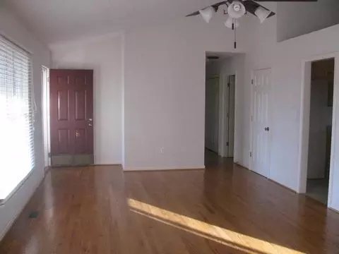 103 Edgewater Ct, Goodview, VA 24095 photo 3