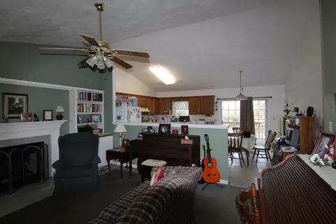 6878 Goodview Rd, Goodview, VA 24095 photo 5