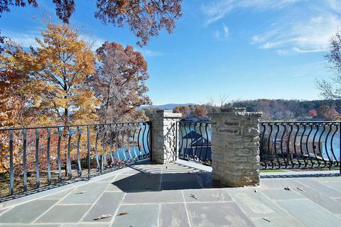 140 Island View Dr, Penhook, VA 24137 photo 134