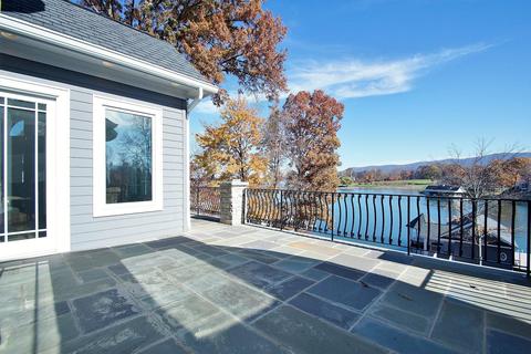 140 Island View Dr, Penhook, VA 24137 photo 132