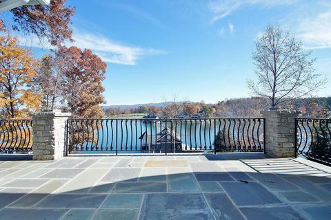 140 Island View Dr, Penhook, VA 24137 photo 131
