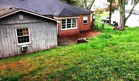 113 Parkview Ave, Covington, VA 24426 photo 3