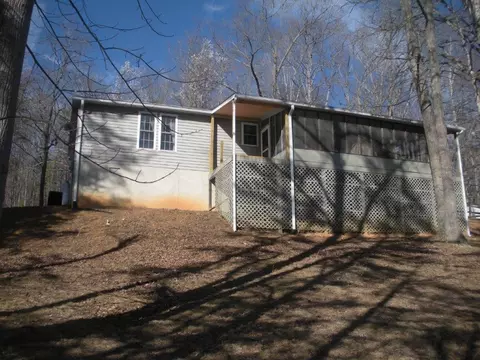 1903 Morris Rd, Goodview, VA 24095 photo 5