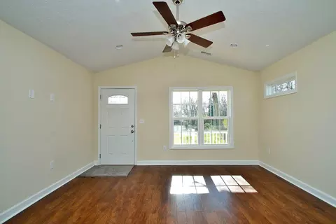 1607 24th St NE, Roanoke, VA 24012 photo 4