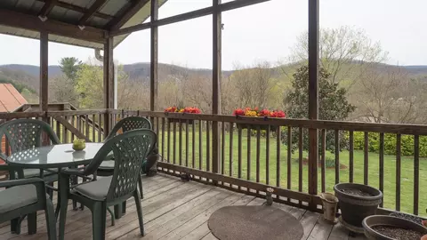 301 2nd St, Buchanan, VA 24066 photo 30