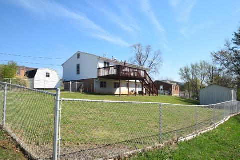 2885 Silver Leaf Dr, Salem, VA 24153 photo 4