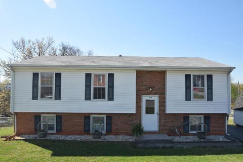 2885 Silver Leaf Dr, Salem, VA 24153 photo 2