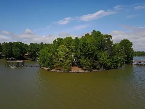 114 Windtree Pointe Dr, Moneta, VA 24121 photo 40