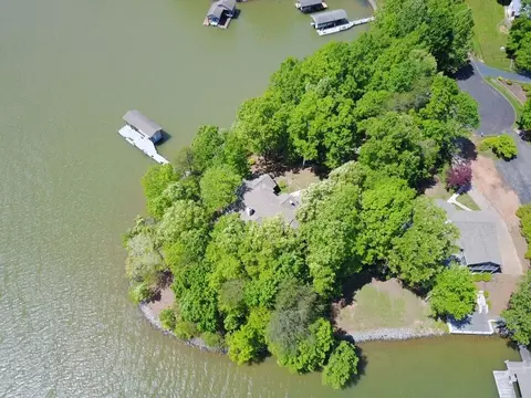 114 Windtree Pointe Dr, Moneta, VA 24121 photo 25
