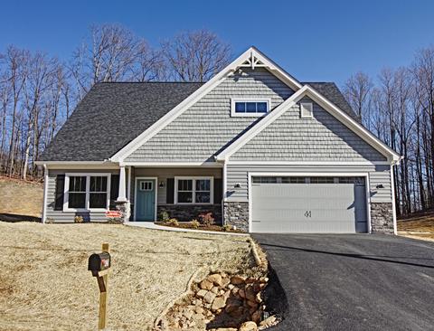 4281 Daugherty Rd, Salem, VA 24153 photo 1