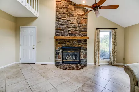 60 Shoreline Cir, Penhook, VA 24137 photo 23