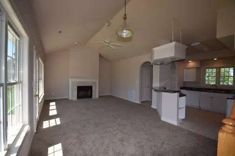 4027 Goodview Town Rd, Moneta, VA 24121 photo 5