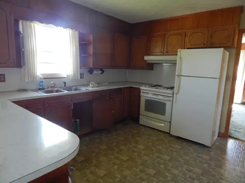 1274 Sandy Level Rd, Goodview, VA 24095 photo 3