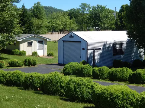 1274 Sandy Level Rd, Goodview, VA 24095 photo 2