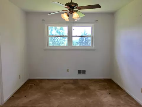 649 E Augusta Ave, Vinton, VA 24179 photo 11