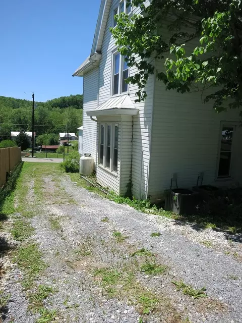 26 Second St, Eagle Rock, VA 24085 photo 53