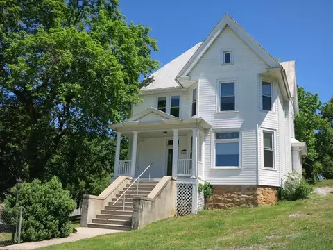 26 Second St, Eagle Rock, VA 24085 photo 1