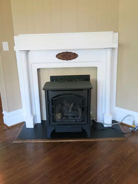 26 Second St, Eagle Rock, VA 24085 photo 8