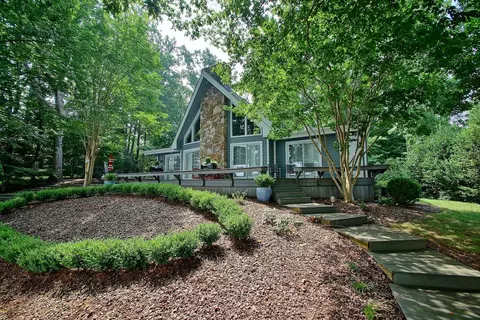 749 Dodee Ln, Union Hall, VA 24176 photo 1