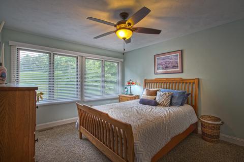74 Windlass Pointe Dr, Moneta, VA 24121 photo 13