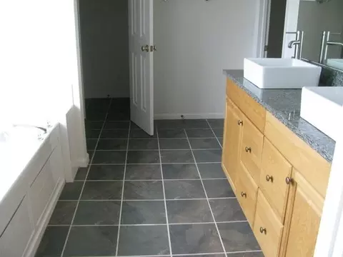 212 Eugene Dr NW, Roanoke, VA 24017 photo 13