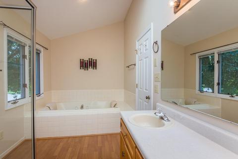 2180 Stone Mill Dr, Salem, VA 24153 photo 10
