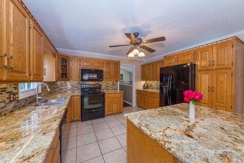 2180 Stone Mill Dr, Salem, VA 24153 photo 16