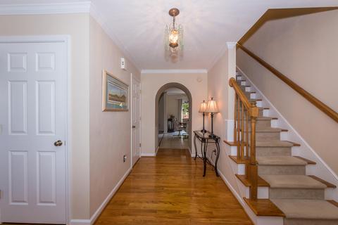 2180 Stone Mill Dr, Salem, VA 24153 photo 3