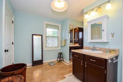 2444 Bluff Rd, Roanoke, VA 24014 photo 12