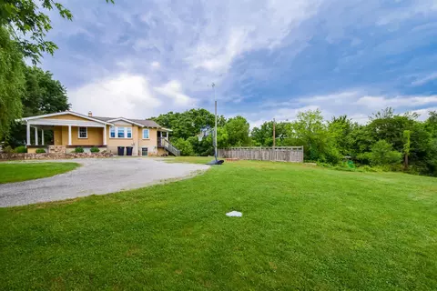 2444 Bluff Rd, Roanoke, VA 24014 photo 25