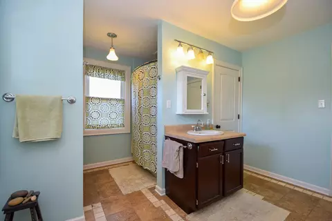 2444 Bluff Rd, Roanoke, VA 24014 photo 13