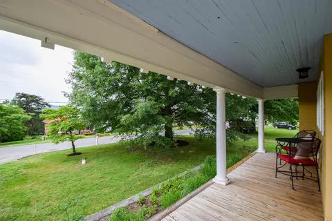 2444 Bluff Rd, Roanoke, VA 24014 photo 3